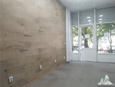Reduced! Semi-central Commercial Space 78 sqm, Boulevard Frontage Vacaresti/Tineretului - foto 3