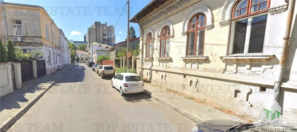 Development Land for Sale in Unirii with Dual Frontage - foto 1