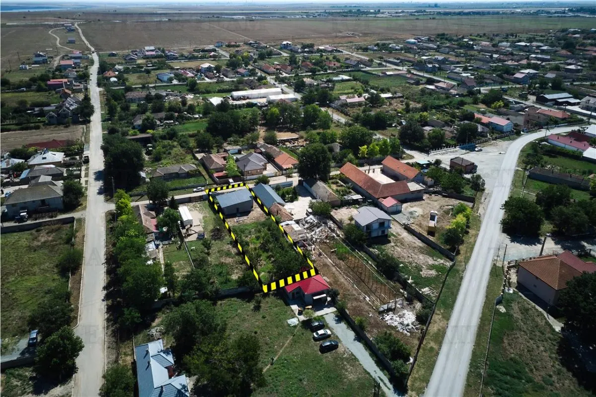 Unfinished House Mihail Kogalniceanu Constanta with 1056 sqm Land - foto 17