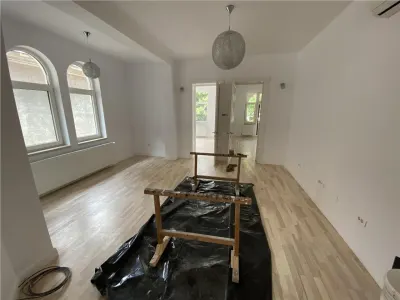 Villa for Rent in Capital's Prestigious Area, Residential/Office - foto 12