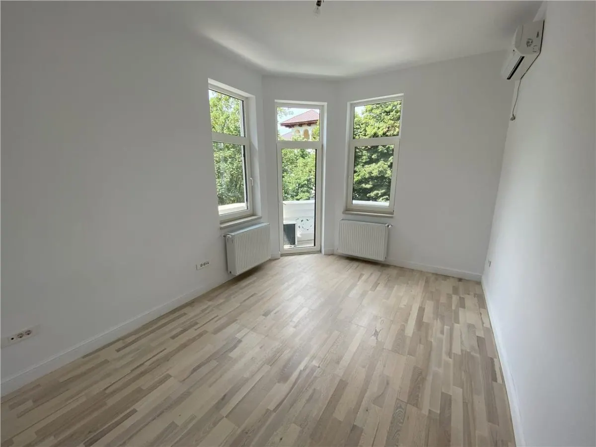Villa for Rent in Capital's Prestigious Area, Residential/Office - foto 13