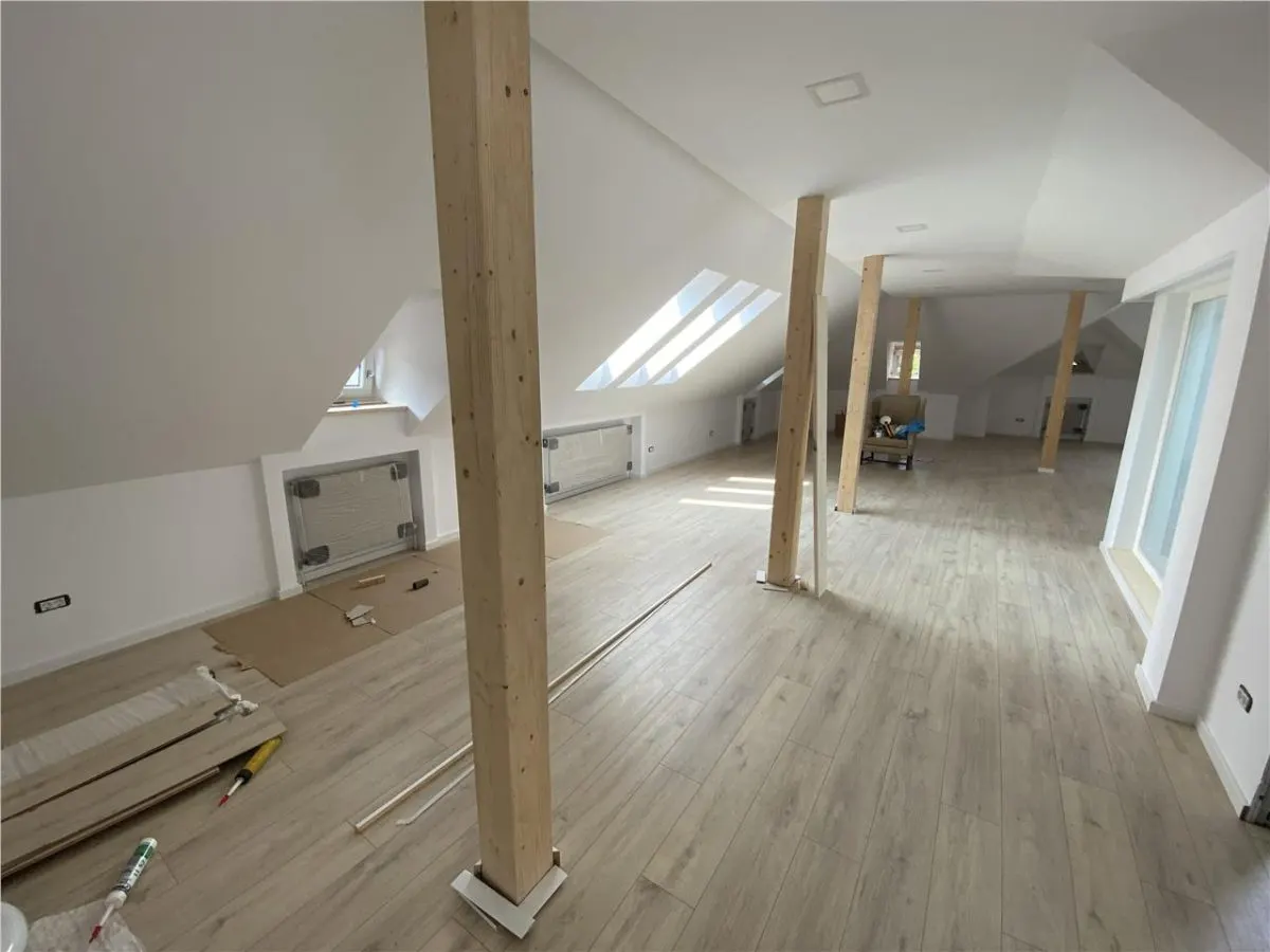 Villa for Rent in Capital's Prestigious Area, Residential/Office - foto 14