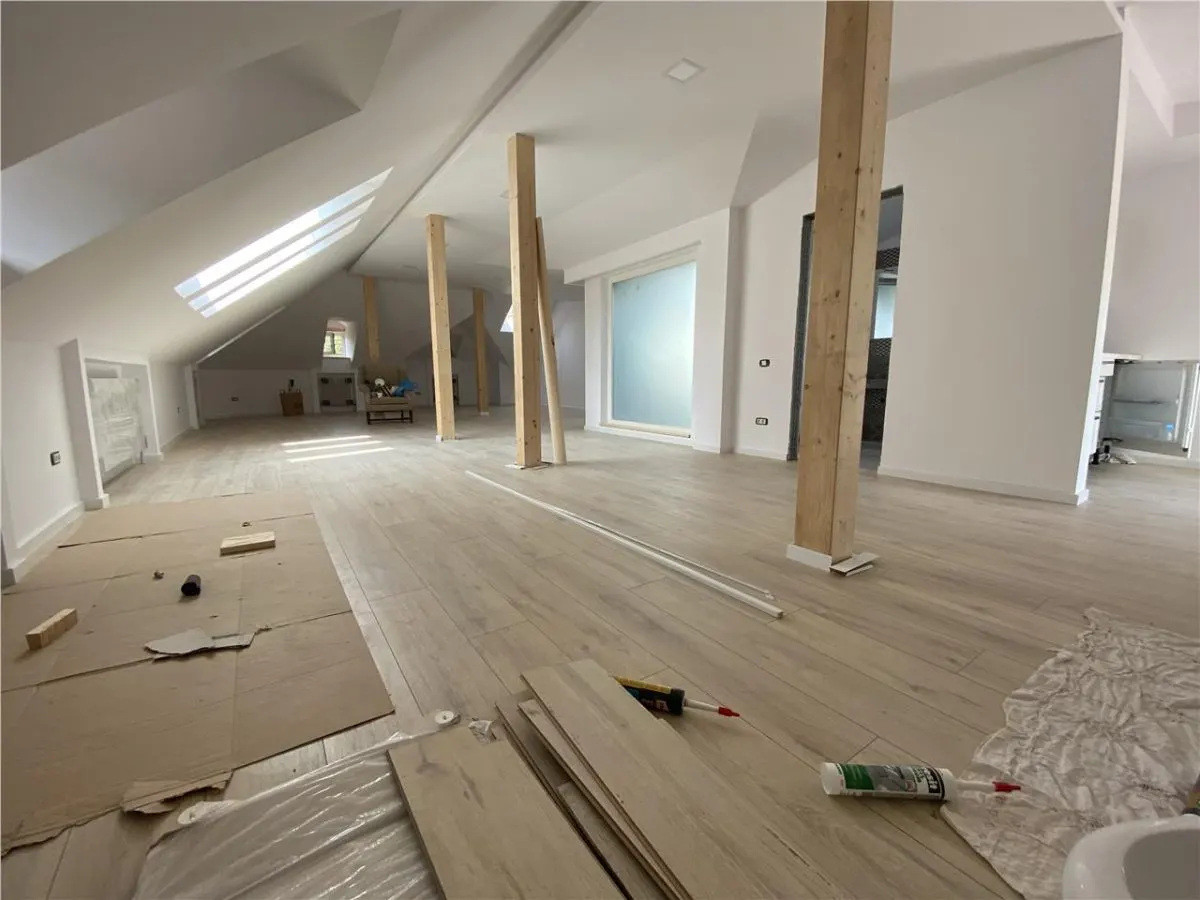 Villa for Rent in Capital's Prestigious Area, Residential/Office - foto 15