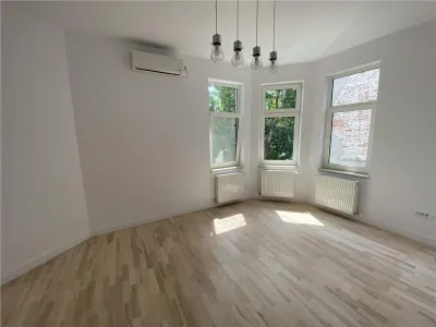 Villa for Rent in Capital's Prestigious Area, Residential/Office - foto 10