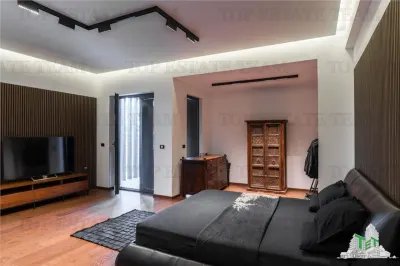 Casa Moderna de 5 Dormitorios en Corbeanca con Instalación de Piscina - foto 19