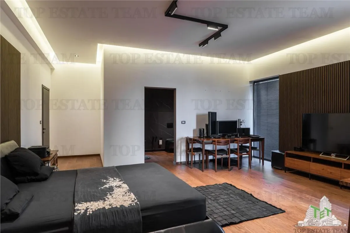 Casa Moderna de 5 Dormitorios en Corbeanca con Instalación de Piscina - foto 23
