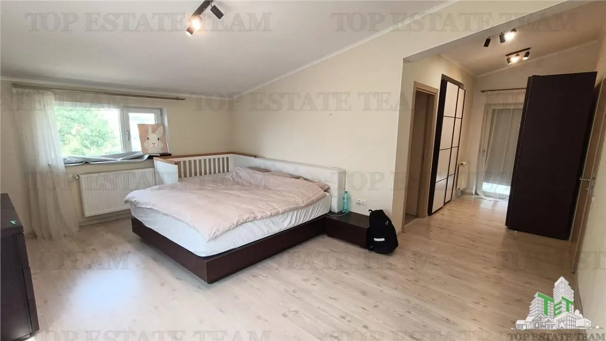 Casa Unifamiliar en Venta en Otopeni - foto 16