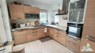 Casa Unifamiliar en Venta en Otopeni - foto 6