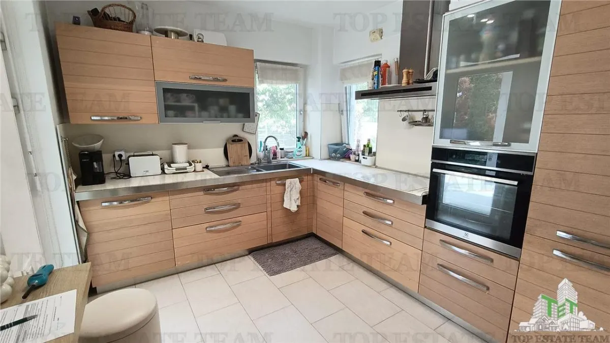 Casa Unifamiliar en Venta en Otopeni - foto 6