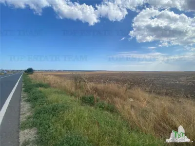 Terreno en Mihail Kogalniceanu, Constanta - foto 2