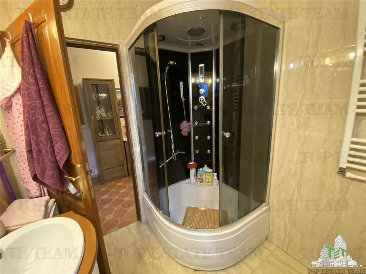 Villa Multifonctionnelle à Fundeni-Dobroesti – Résidence, Investissement ou Affaires - foto 12