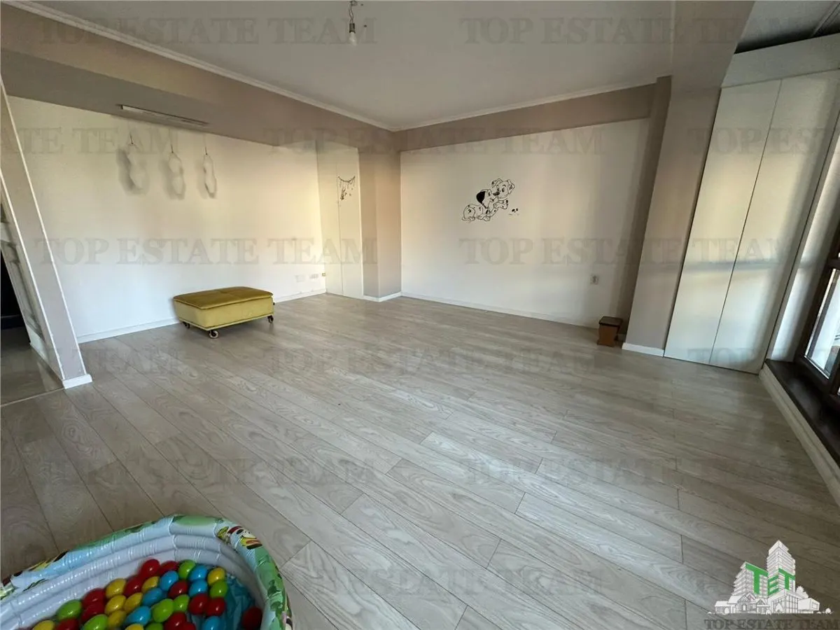 3-Bedroom Apartment with Terrace for Sale in Parc Bazilescu, Bucuresti Noi - foto 3