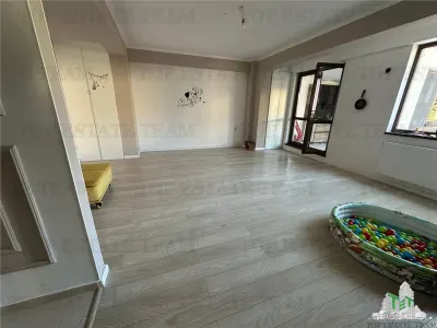 3-Bedroom Apartment with Terrace for Sale, Parc Bazilescu - foto 3