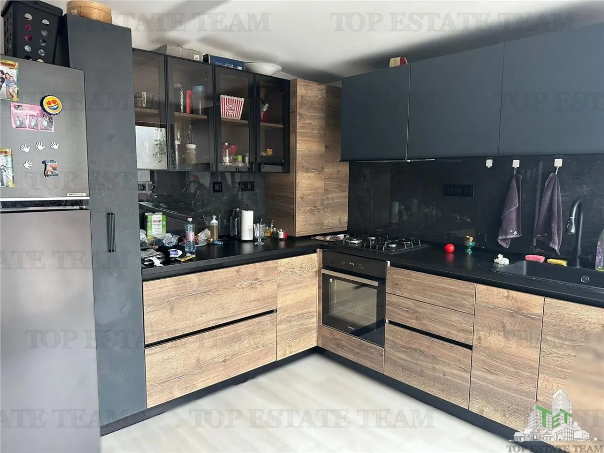 3-Bedroom Apartment with Terrace for Sale, Parc Bazilescu - foto 9