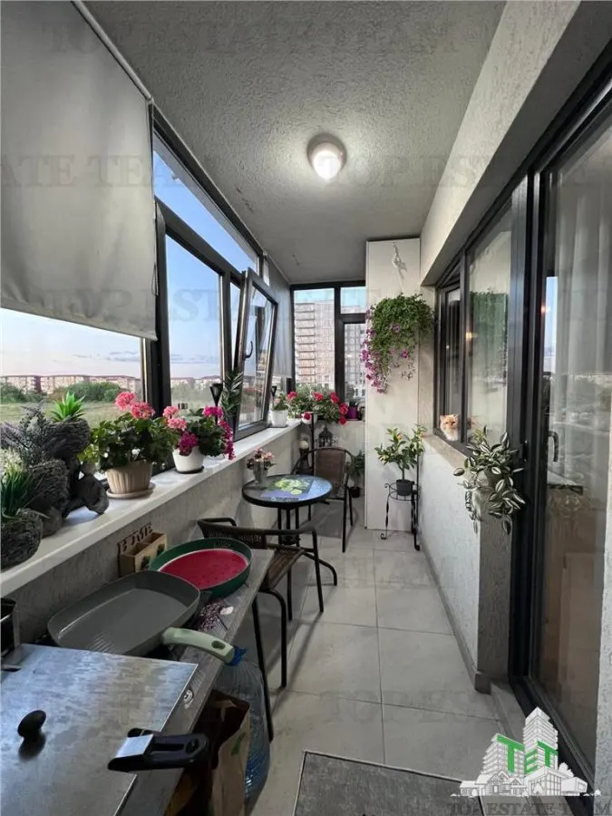 3-Bedroom Apartment, Fully Furnished, Parking Available, 87 sqm, Prelungirea Ghencea - foto 2