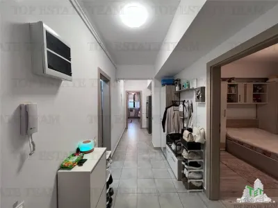 3-Bedroom Apartment, Fully Furnished, Parking Available, 87 sqm, Prelungirea Ghencea - foto 8