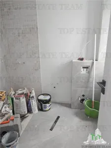 Villa Premium de 4 Dormitorios con Garaje en Ciorogarla - foto 11