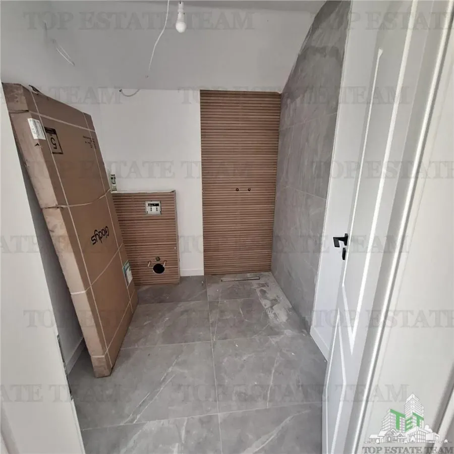 Villa Premium de 4 Dormitorios con Garaje en Ciorogarla - foto 17