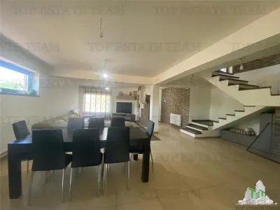 4-Bedroom P+1 Villa, Arsa/Mangalia, Constanța - foto 2