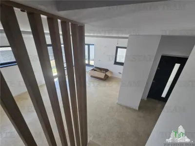 3-Bedroom Corner Villa Near STB in Prelungirea Ghencea - foto 8