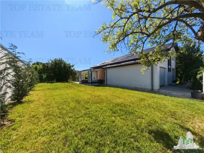 Villa Moderna en Venta en Corbeanca, Terreno de 600m² - foto 2