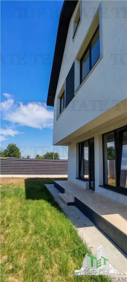 6-Bedroom Villa with Underfloor Heating, P+1+M, All Utilities, 280m² Plot, Prelungirea Ghencea/Bragadiru - foto 22