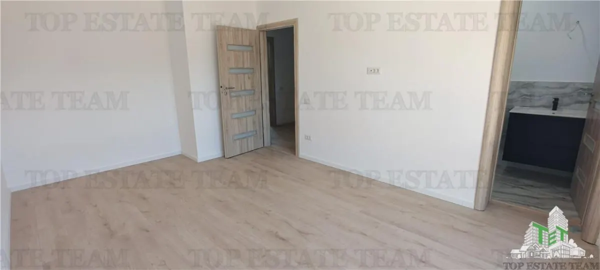 Semi-Detached Villa, 5 Bedrooms, Ground+First+Attic, Underfloor Heating, Ghencea/Bragadiru - foto 11