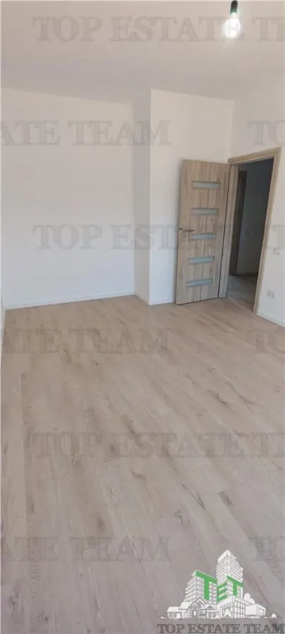 Semi-Detached Villa, 5 Bedrooms, Ground+First+Attic, Underfloor Heating, Ghencea/Bragadiru - foto 13