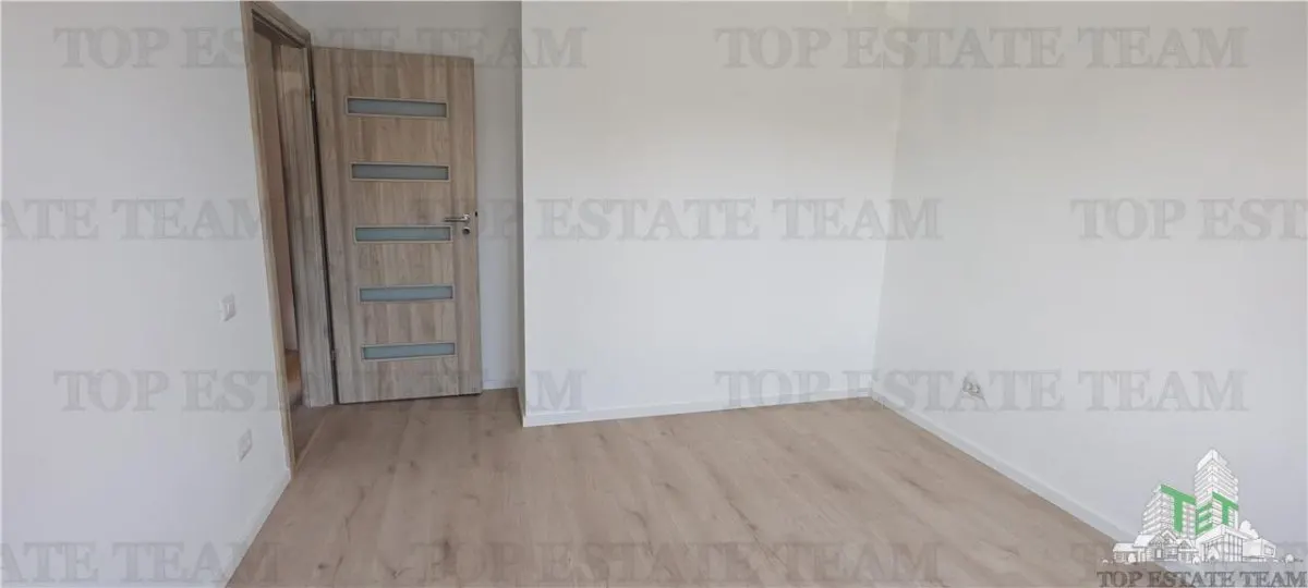 Semi-Detached Villa, 5 Bedrooms, Ground+First+Attic, Underfloor Heating, Ghencea/Bragadiru - foto 15