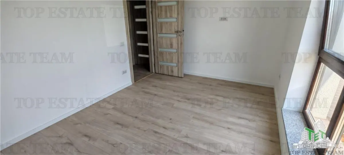 Semi-Detached Villa, 5 Bedrooms, Ground+First+Attic, Underfloor Heating, Ghencea/Bragadiru - foto 19