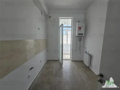 Appartement 2 Chambres avec Plafonds de 3 Mètres à Prelungirea Ghencea – Dernières 2 Unités - foto 3