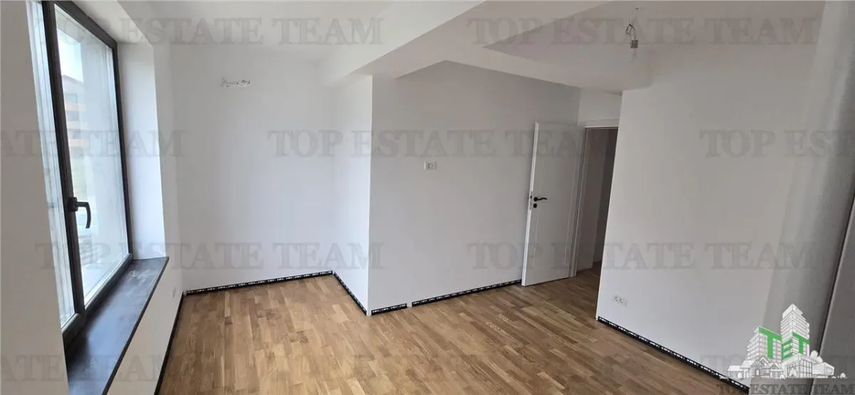 Villa Excepcional en Venta en Otopeni - foto 13