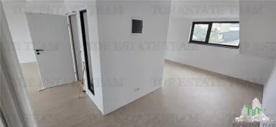 Villa Excepcional en Venta en Otopeni - foto 17