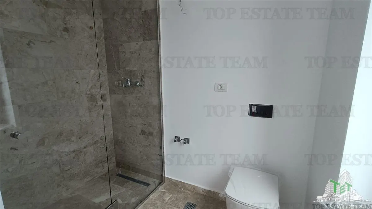 Villa Excepcional en Venta en Otopeni - foto 24
