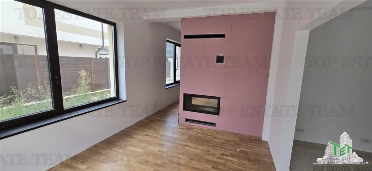 Villa Excepcional en Venta en Otopeni - foto 4
