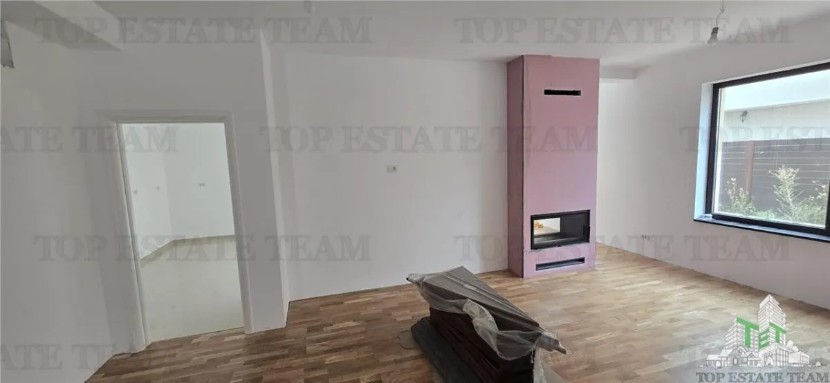 Villa Excepcional en Venta en Otopeni - foto 5
