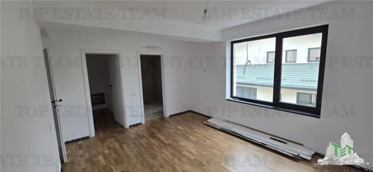Villa Excepcional en Venta en Otopeni - foto 10