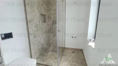 Villa Excepcional en Venta en Otopeni - foto 4