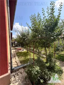 Villa Indépendante avec Terrain de 1.300 m² à Corbeanca, Secteur Petresti - foto 7