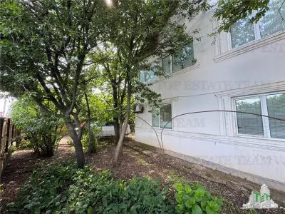 Maison à Vendre - Movilita, Département d'Ialomita - 2000 m² Terrain, Frontage Route Principale - foto 2