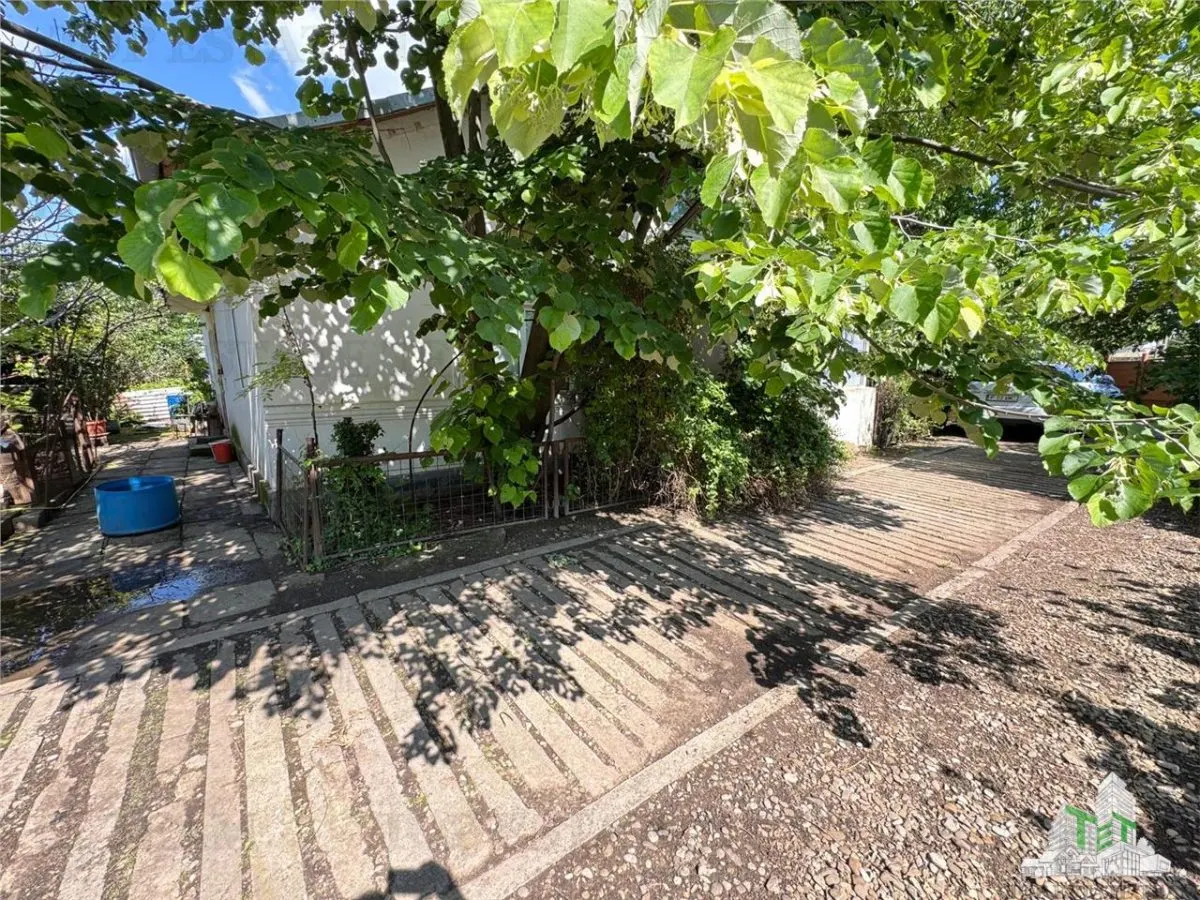 Maison à Vendre - Movilita, Département d'Ialomita - 2000 m² Terrain, Frontage Route Principale - foto 9