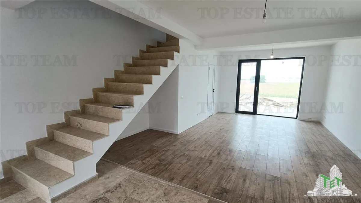 Dúplex de Cuatro Dormitorios en Venta en Tunari - foto 12