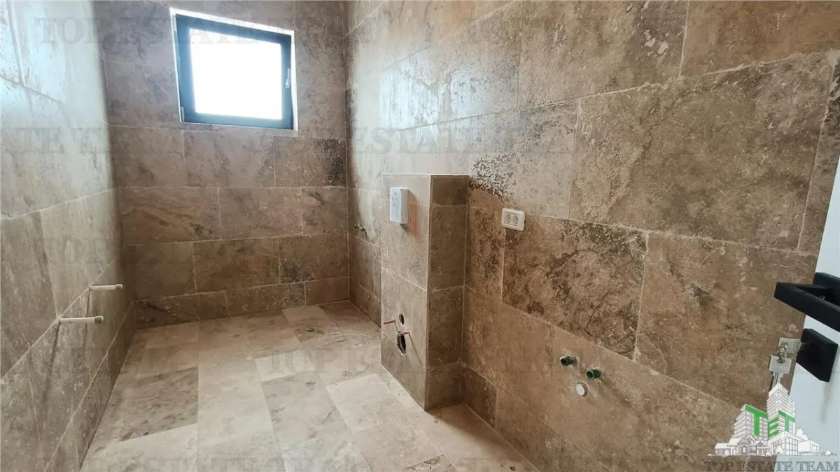 Dúplex de Cuatro Dormitorios en Venta en Tunari - foto 8