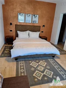 Pensión Premium en Venta en Voronet – 1.610 m², Negocio Turístico Activo - foto 3