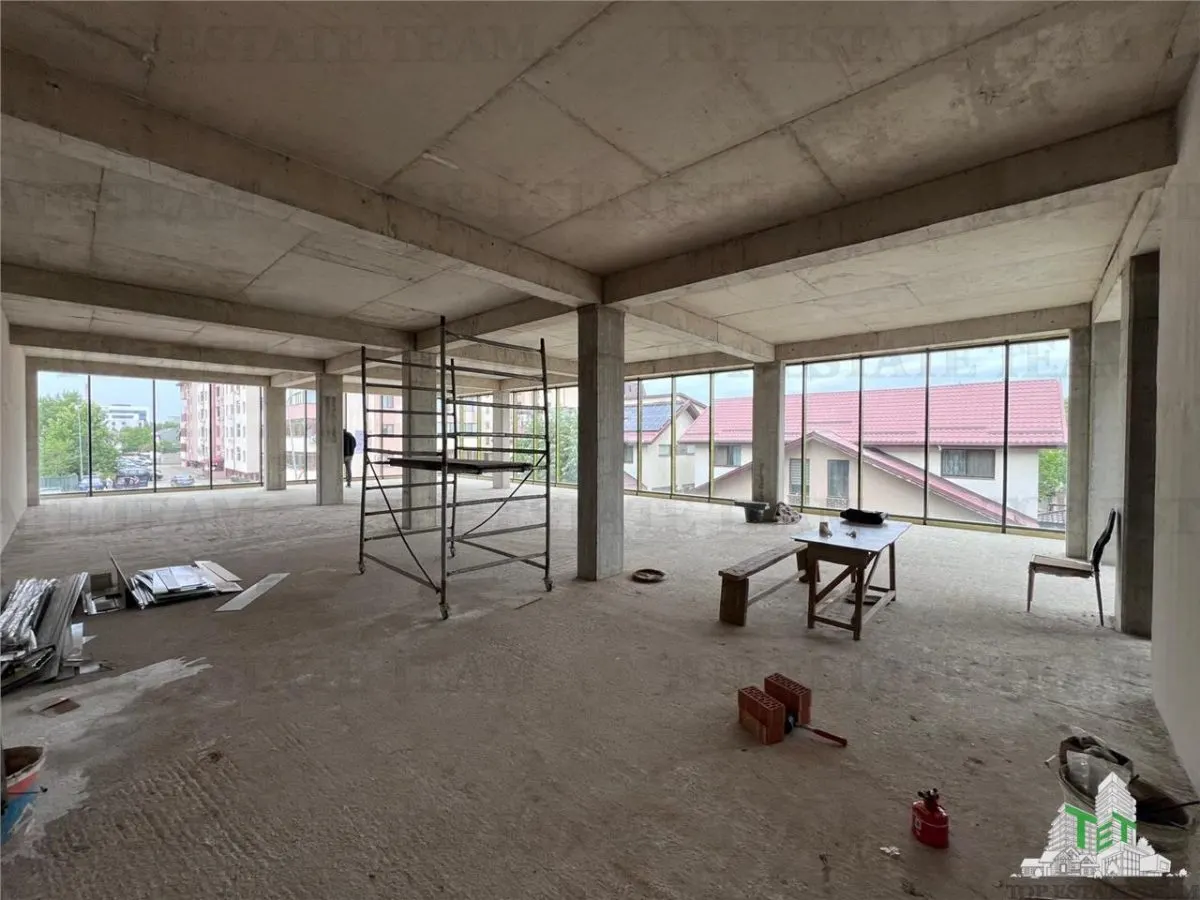 Commercial Space for Rent with Parking in Bragadiru, Ilfov - foto 2