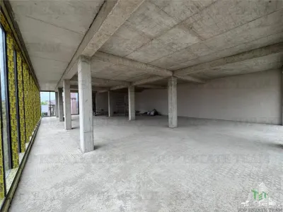 Commercial Space for Rent with Parking in Bragadiru, Ilfov - foto 4
