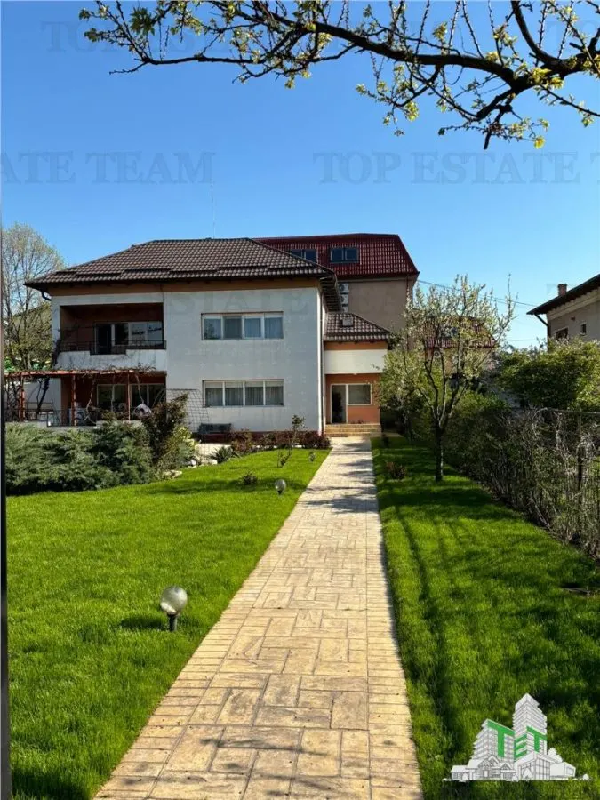 Villa Excepcional 6 Dormitorios 450 m² Útiles, 1000 m² Parcela con Piscina, Rosu-Padure - foto 4