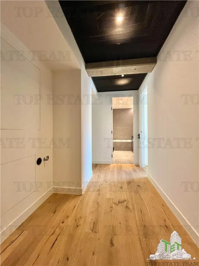 Appartement 2 Pièces Style Loft avec Jardin Privé - foto 6