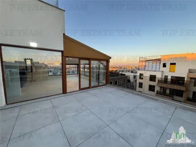 Penthouse en Venta en Pipera, Terraza de 210 metros - foto 2