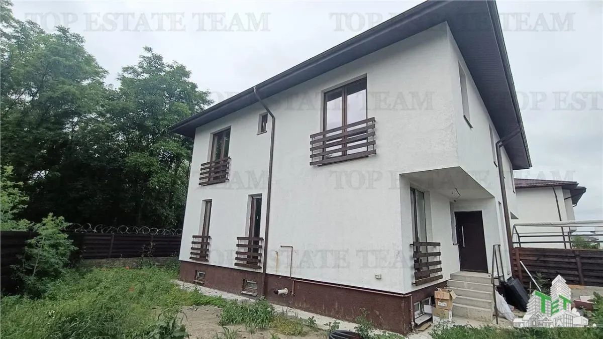 Casa Dúplex en Venta en Otopeni - foto 1